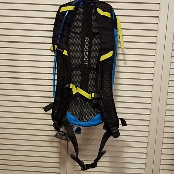 COPY - Back pack ( hydration station) main image 5